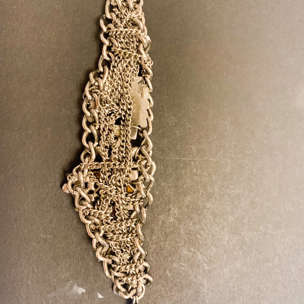 Elegant with Edge Chain Stone Bracelet - Picture 8 of 8
